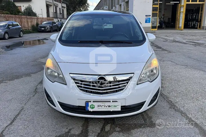 Opel Meriva 2010 photo 2