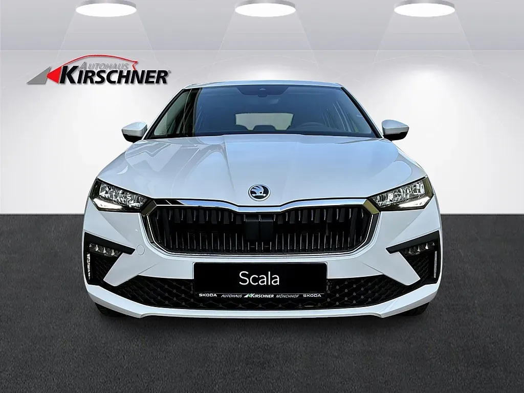 Skoda Scala 2025 photo 2