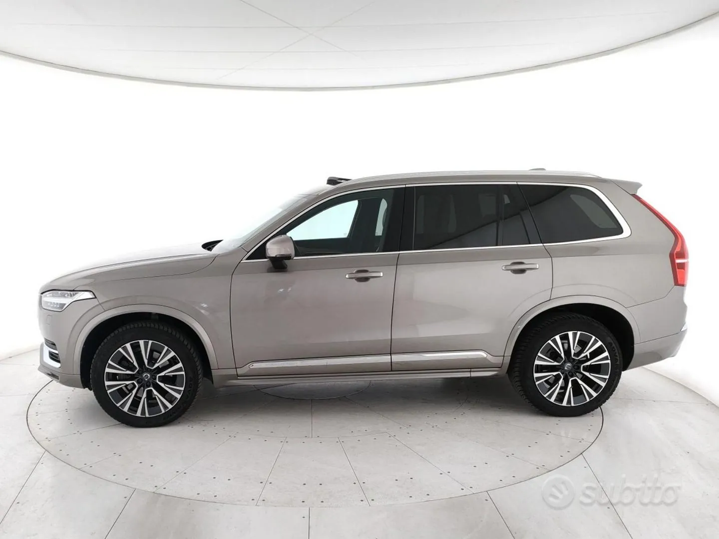 Volvo Xc90 2020 photo 2