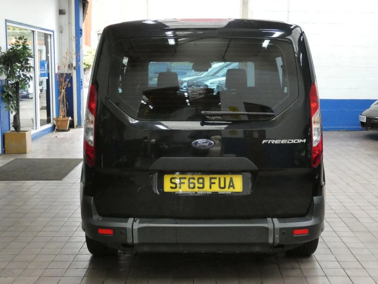 Ford Grand Tourneo Connect 2019 photo 4