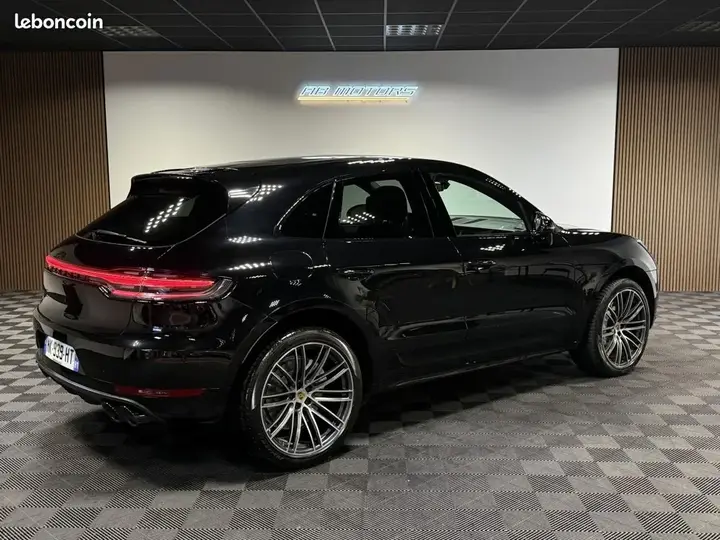 Porsche Macan 2020 photo 2
