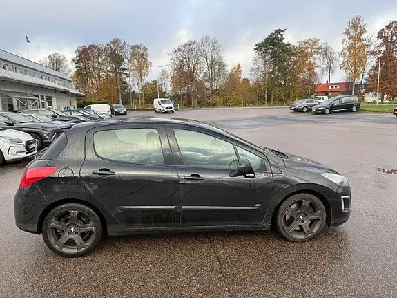 Peugeot 308 2011 photo 5