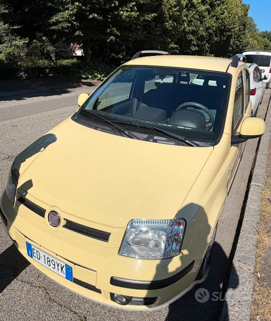 Fiat Panda 2010 photo 2