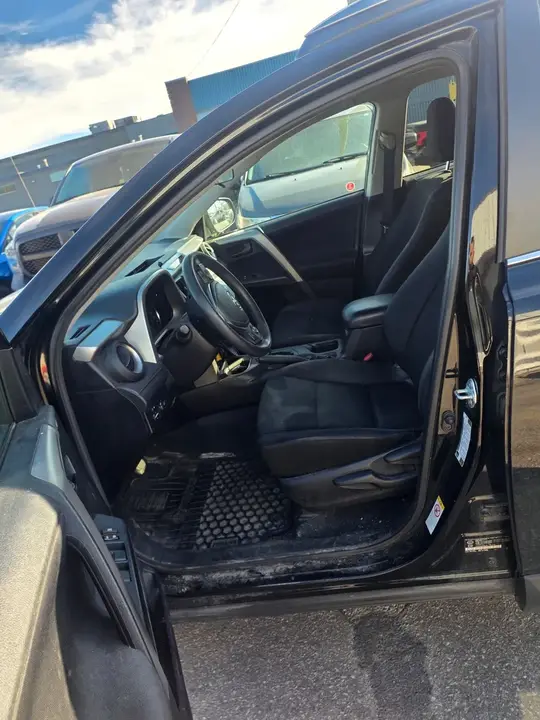 Toyota Rav4 2017 photo 5