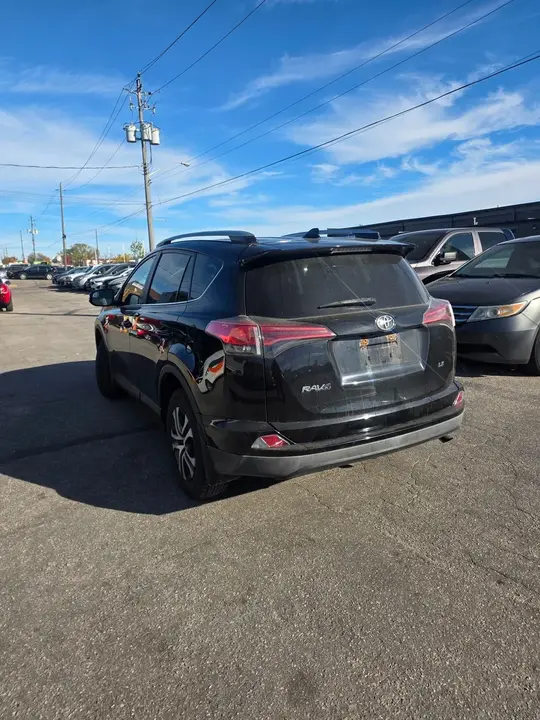 Toyota Rav4 2017 photo 3