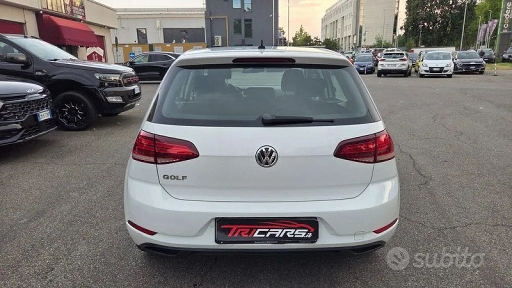 Volkswagen Golf 2018 photo 4