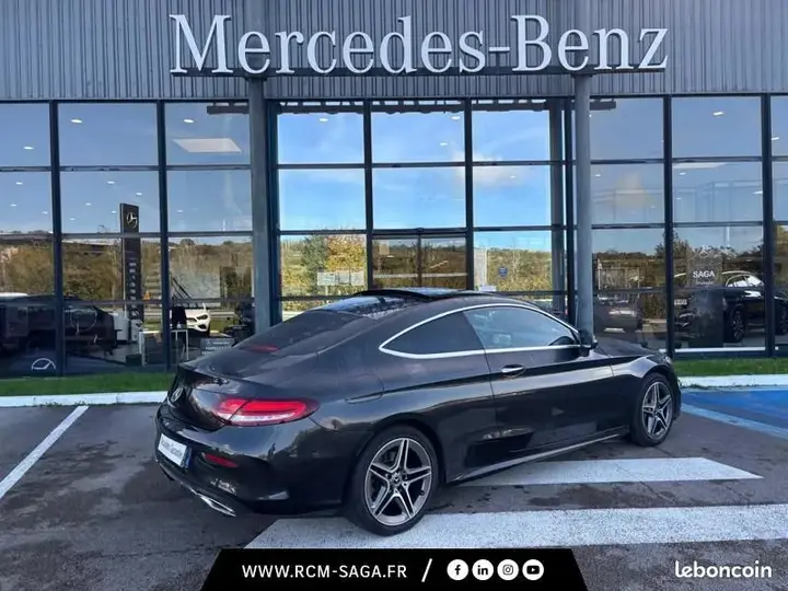 Mercedes-Benz C-Class 2019 photo 5