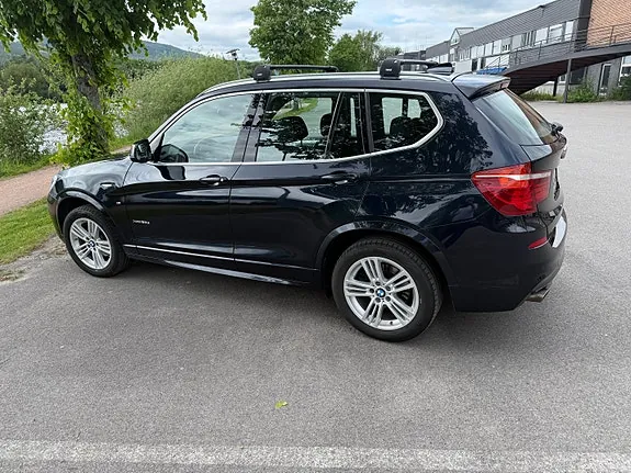 BMW X3 2016 photo 2