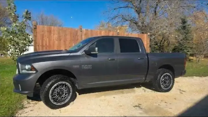 Dodge Ram 1500 2014 photo 3