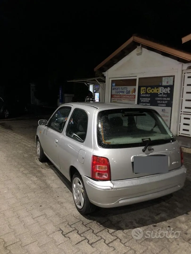 Nissan Micra 2001 photo 3