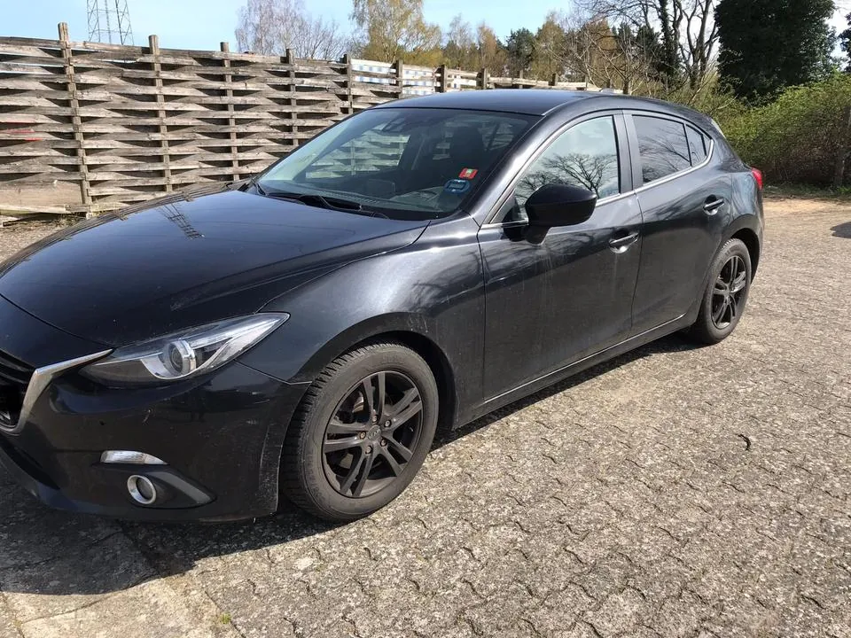 Mazda 3