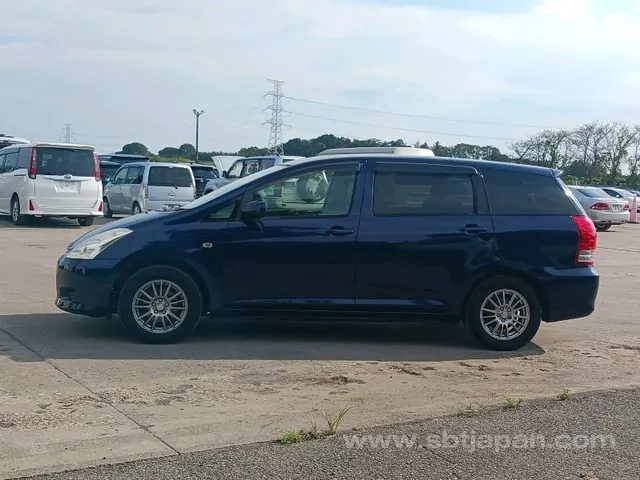 Toyota Wish X 2005 photo 4