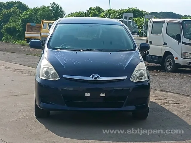 Toyota Wish X 2005 photo 2