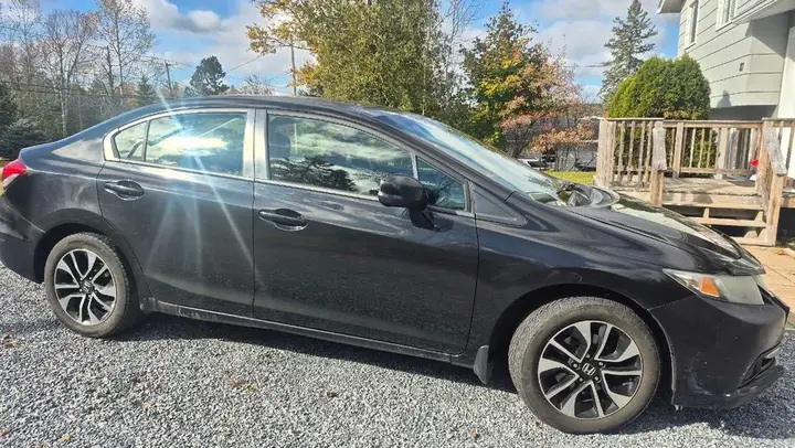 Honda Civic 2013 photo 5