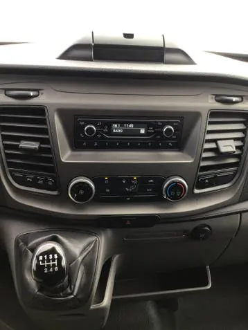 Ford Transit 2024 photo 2