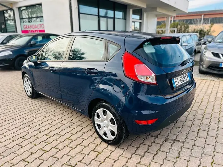Ford Fiesta 2014 photo 5