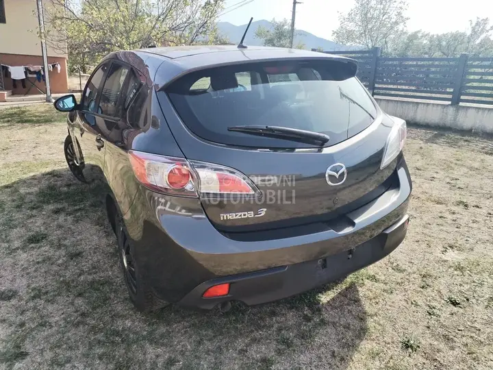Mazda 3 2011 photo 5