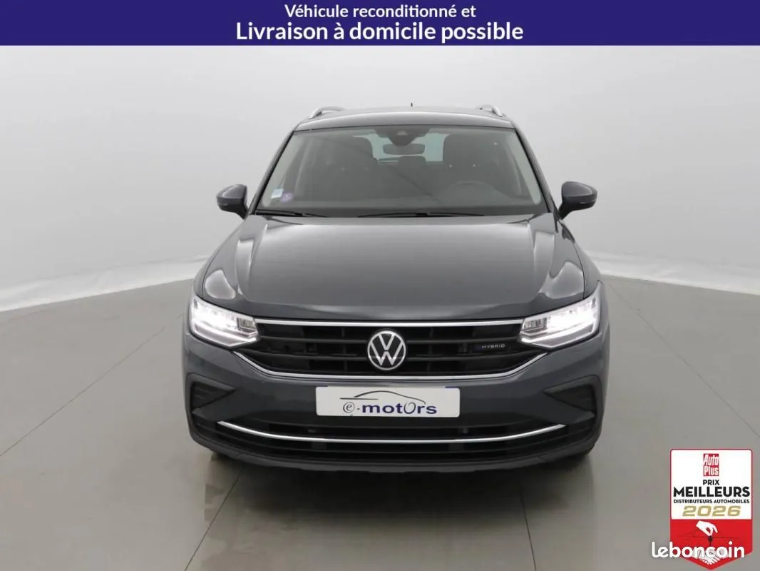 Volkswagen Tiguan 2022 photo 2