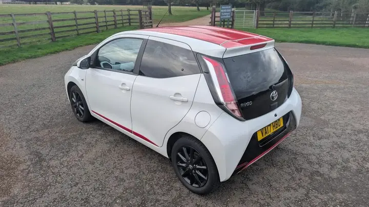 Toyota Aygo 2017 photo 5