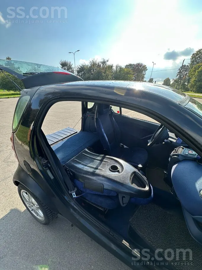 Smart Fortwo 2001 photo 4