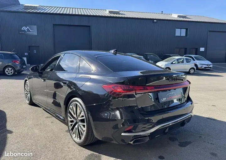Audi A5 2025 photo 5