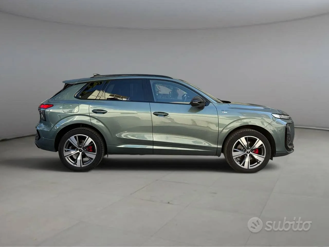 Audi Q3 2025 photo 4