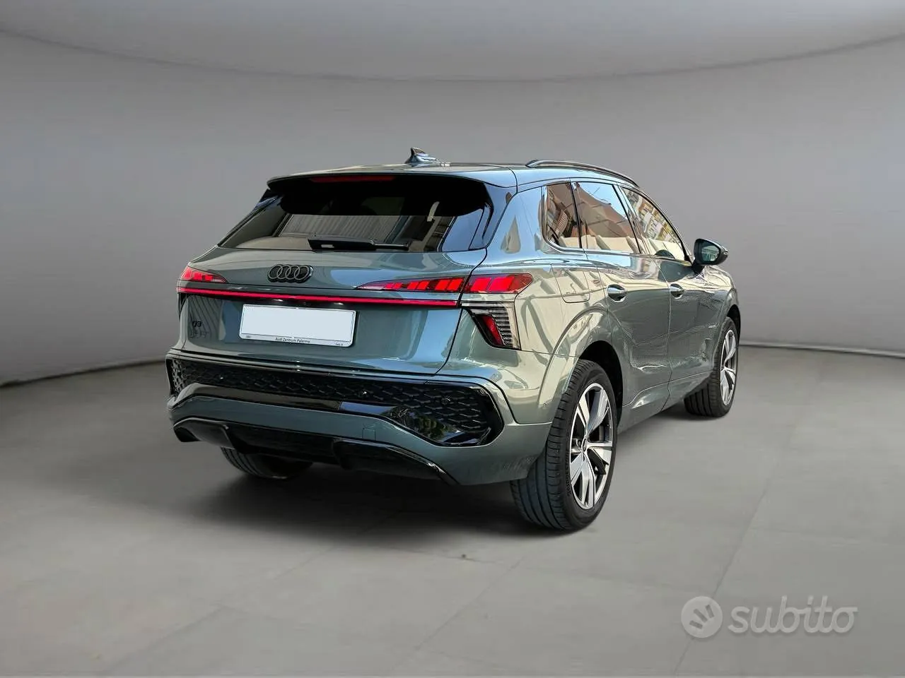 Audi Q3 2025 photo 3