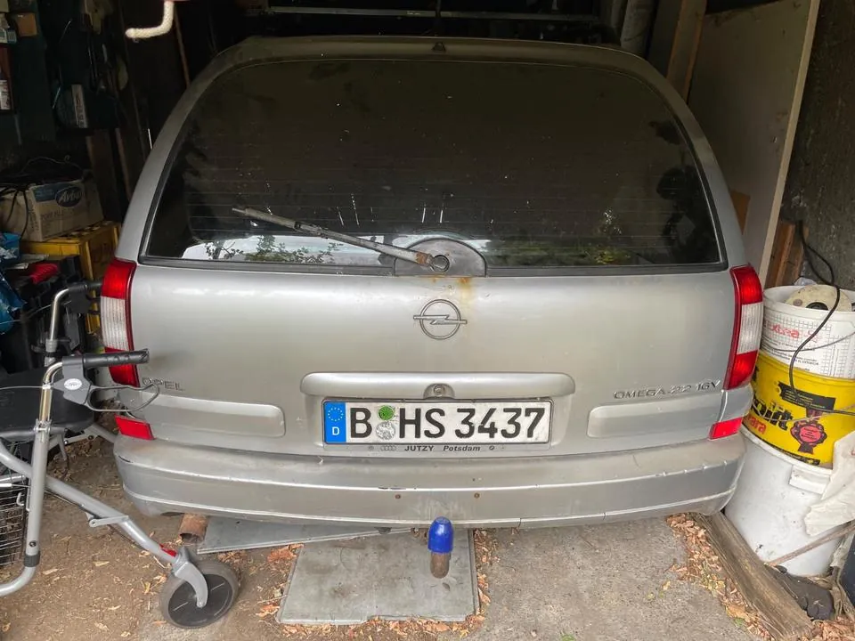 Opel Omega
