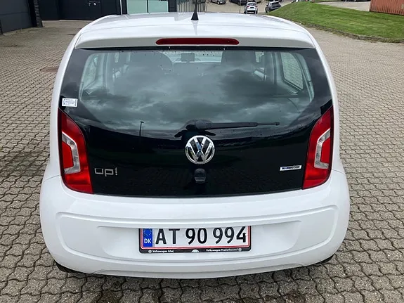 Volkswagen Up 2015 photo 5