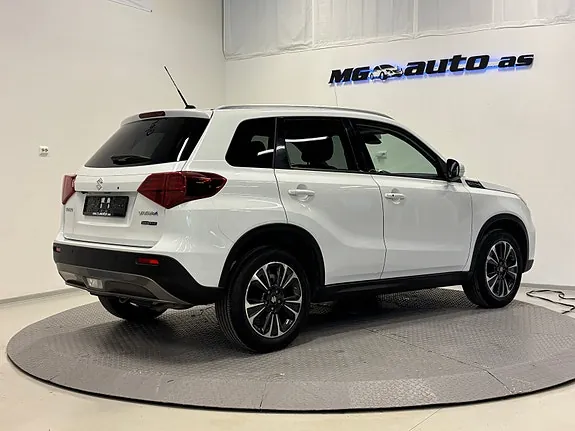 Suzuki Vitara 2024 photo 4