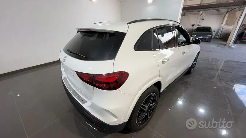 Mercedes-Benz Gla 2025 photo 4