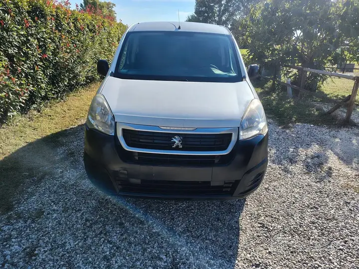 Peugeot Partner 2016 photo 2