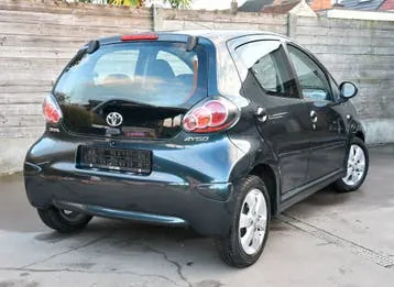 Toyota Aygo 2011 photo 3