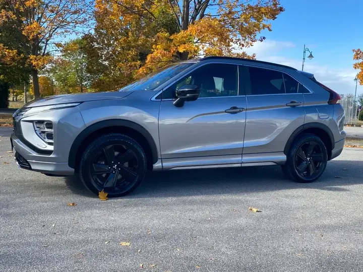 Mitsubishi Eclipse Cross 2024 photo 2