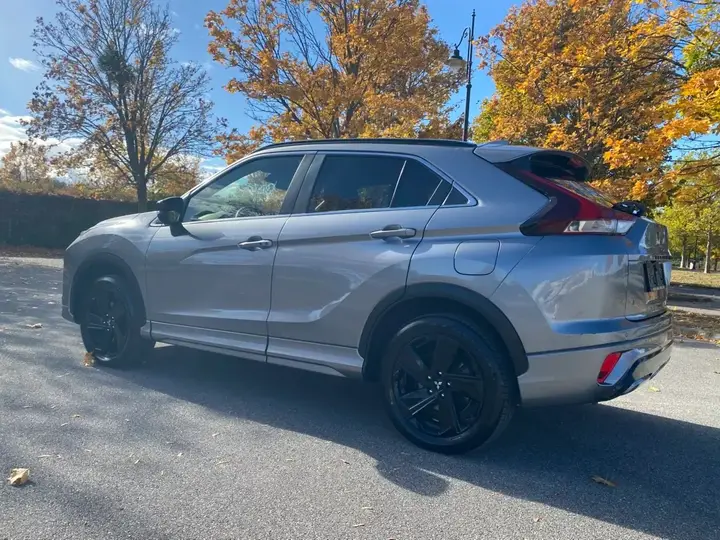 Mitsubishi Eclipse Cross 2024 photo 3
