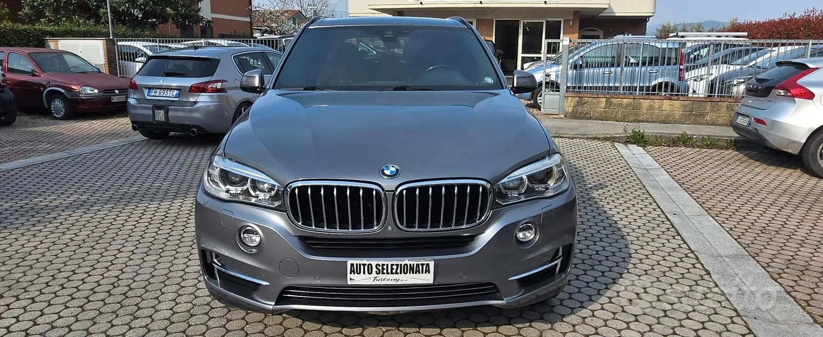 BMW X5 2015 photo 2