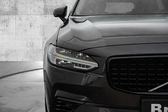 Volvo V90 2025 photo 4