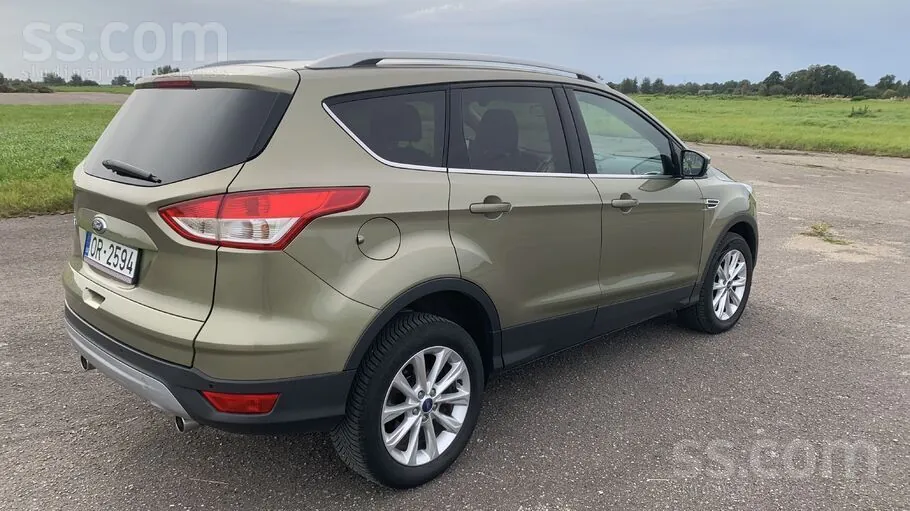 Ford Kuga 2015 photo 3