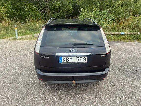 Ford Focus 2010 photo 3