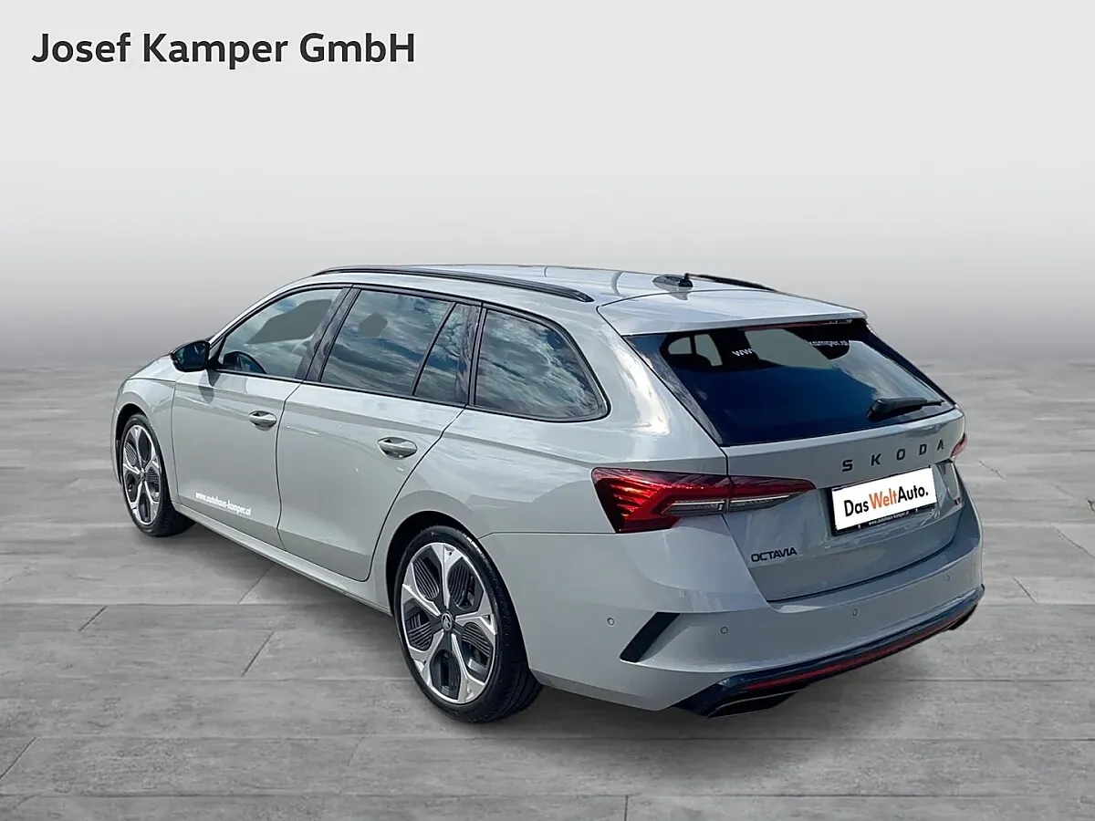 Skoda Octavia 2026 photo 3