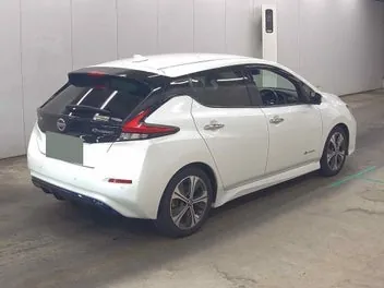 Nissan Leaf 2021 photo 3