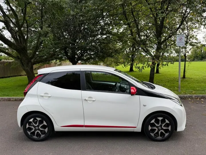 Toyota Aygo 2019 photo 2