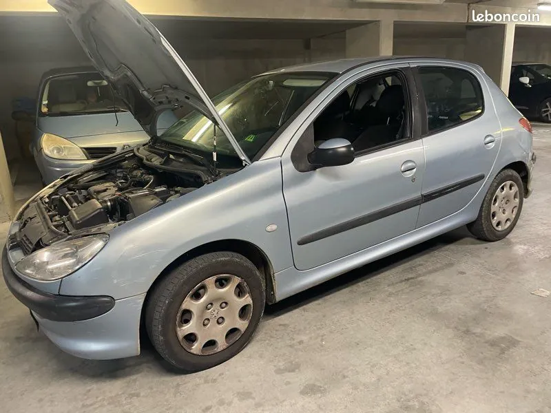 Peugeot 206