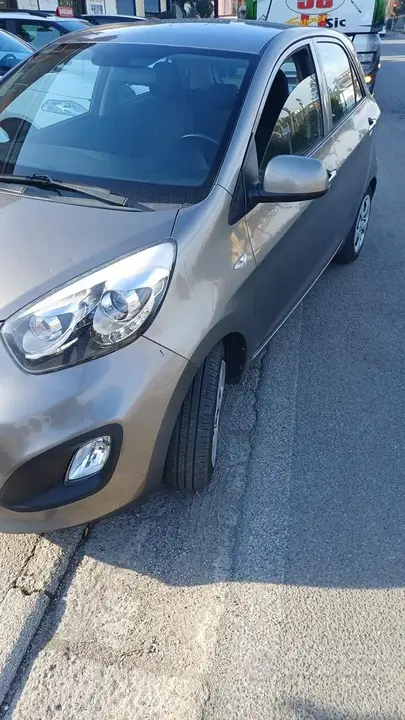 Kia Picanto 2014 photo 2