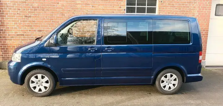 Volkswagen T5