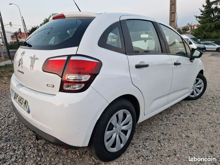 Citroen C3 2015 photo 2