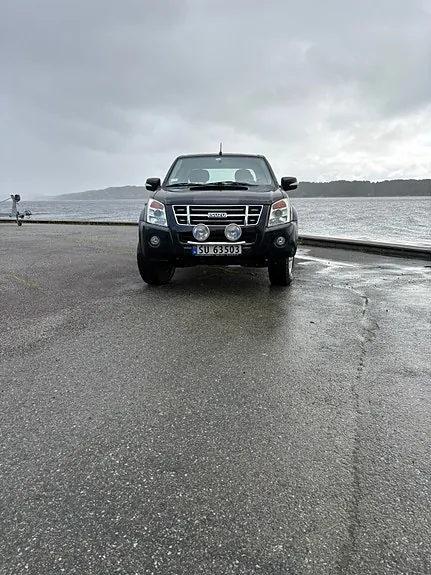 Isuzu D-Max 2008 photo 2