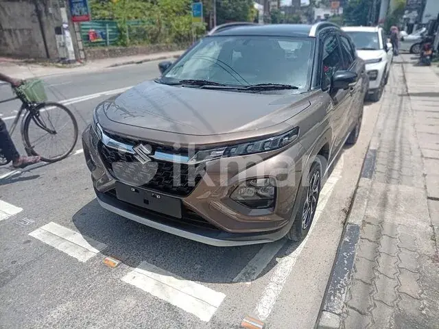 Suzuki Fronx
