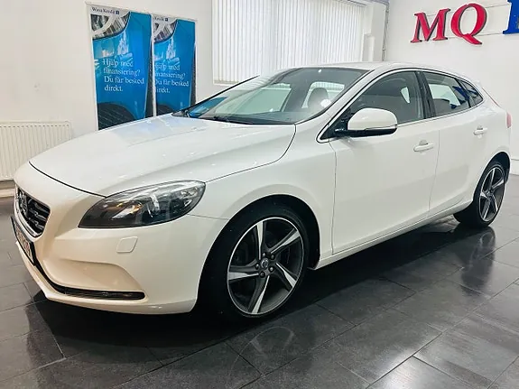 Volvo V40 2015 photo 5