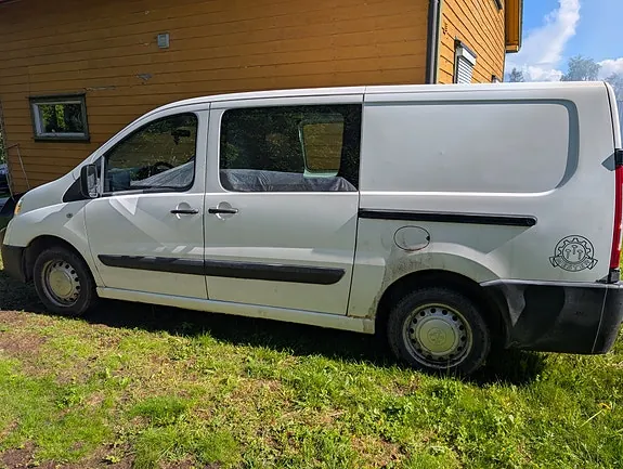 Peugeot Expert 2010 photo 3